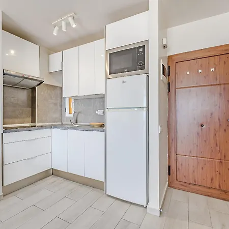 8'th Floor Ocean View In Americas Apartment