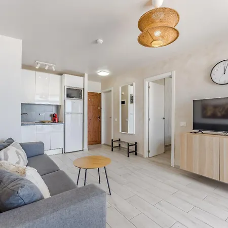 8'th Floor Ocean View In Americas